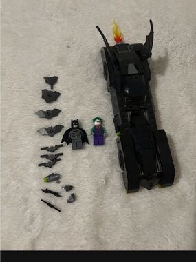 76119 LEGO Batman Batmobile Pursuit of The Joker (Complete)